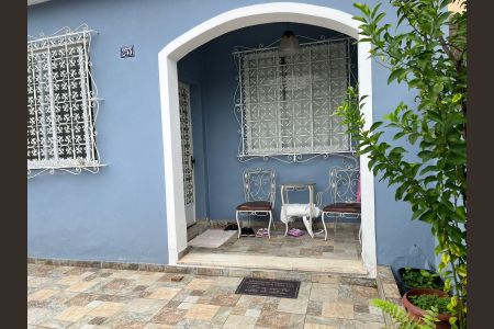 Casa à venda com 350m², 4 quartos e 3 vagasVaranda frente