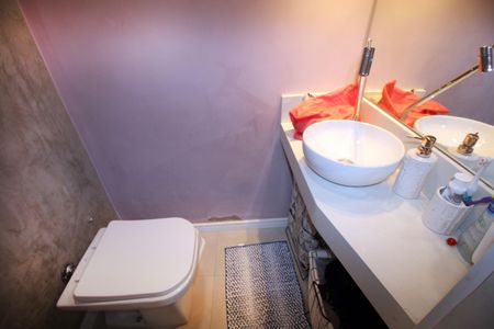 Casa à venda com 350m², 4 quartos e 3 vagasBanheiro da Suíte