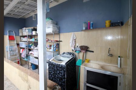 Casa à venda com 350m², 4 quartos e 3 vagasÁrea de Serviço 2