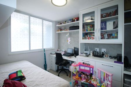 Quarto 1- Suíte de casa à venda com 4 quartos, 350m² em Vila Kosmos, Rio de Janeiro