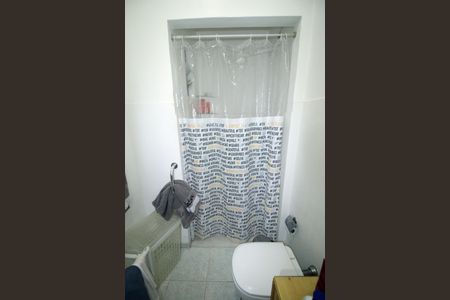 Casa à venda com 350m², 4 quartos e 3 vagasBanheiro Social 2