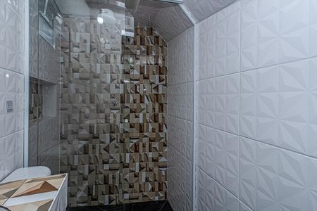 Casa para alugar com 60m², 3 quartos e sem vagabanheiio na suíte1_2