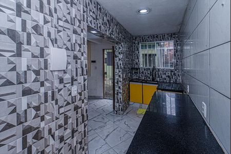 Casa para alugar com 60m², 3 quartos e sem vagacozinha_2