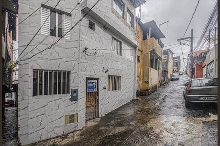 Casa para alugar com 60m², 3 quartos e sem vagafachada