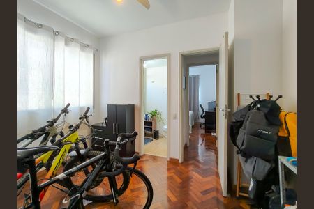 Apartamento à venda com 96m², 3 quartos e 1 vaga Apartamento à venda com 96m², 3 quartos e 1 vagaSuíte