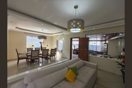 Casa para alugar com 3 quartos, 440m² em Freguesia (jacarepaguá), Rio de Janeiro