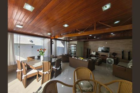 Casa para alugar com 3 quartos, 440m² em Freguesia (jacarepaguá), Rio de Janeiro