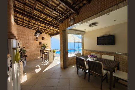 Casa à venda com 440m², 3 quartos e 4 vagas