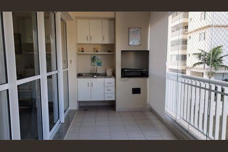 Apartamento à venda com 121m², 3 quartos e 2 vagas