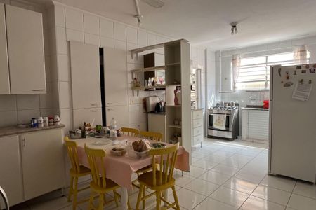 Apartamento para alugar com 183m², 3 quartos e 1 vagaCozinha