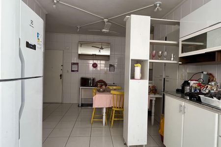 Apartamento para alugar com 183m², 3 quartos e 1 vagaCozinha