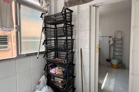 Apartamento para alugar com 183m², 3 quartos e 1 vagaÁrea de Serviço