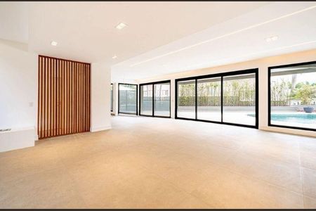 Casa à venda com 4 quartos, 600m² em Alphaville Residencial Zero, Barueri