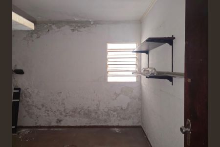 Casa à venda com 218m², 4 quartos e 5 vagas Casa à venda com 218m², 4 quartos e 5 vagasQuarto de Serviço