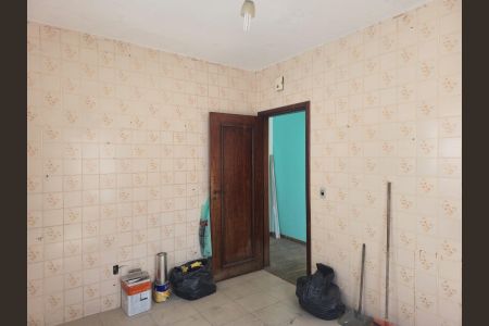 Casa à venda com 218m², 4 quartos e 5 vagas Casa à venda com 218m², 4 quartos e 5 vagasCozinha