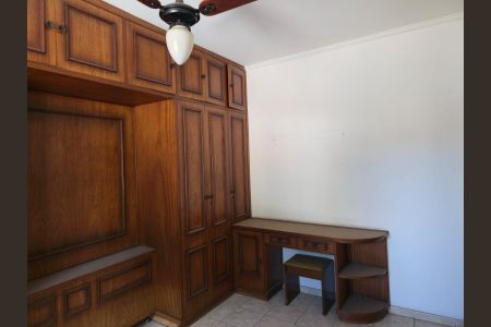 Casa à venda com 218m², 4 quartos e 5 vagas Casa à venda com 218m², 4 quartos e 5 vagasSuíte