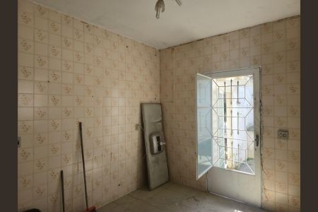 Casa à venda com 218m², 4 quartos e 5 vagas Casa à venda com 218m², 4 quartos e 5 vagasCozinha