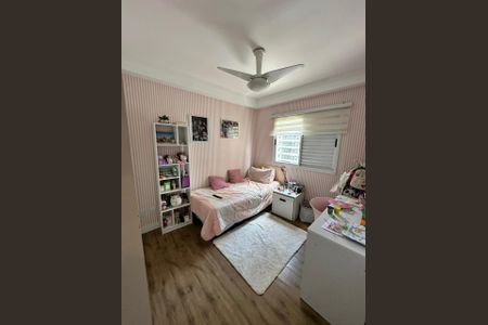 Apartamento para alugar com 90m², 3 quartos e 2 vagas Apartamento para alugar com 90m², 3 quartos e 2 vagasQuarto