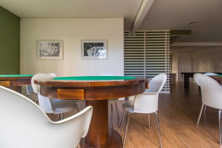 Apartamento para alugar com 85m², 2 quartos e 2 vagasÁrea comum - Salão de festas
