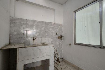 Casa à venda com 70m², 2 quartos e 1 vaga Casa à venda com 70m², 2 quartos e 1 vagaÁrea de Serviço