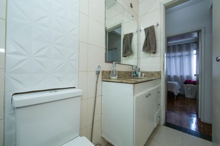 Apartamento à venda com 80m², 3 quartos e 1 vaga Apartamento à venda com 80m², 3 quartos e 1 vagaBANHEIRO