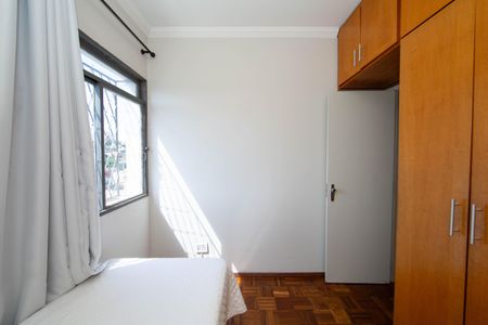 Apartamento à venda com 80m², 3 quartos e 1 vaga Apartamento à venda com 80m², 3 quartos e 1 vagaQUARTO1