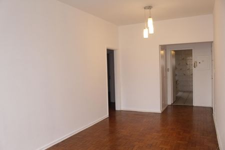 Apartamento para alugar com 2 quartos, 100m² em República, São Paulo