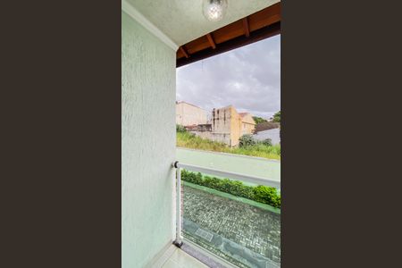 Casa de condomínio à venda com 57m², 2 quartos e 1 vagaVaranda