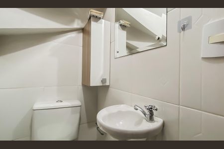 Casa de condomínio à venda com 57m², 2 quartos e 1 vagaBanheiro