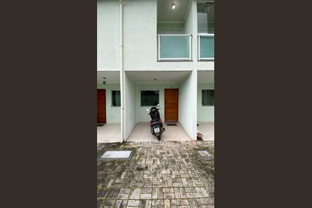 Casa de condomínio à venda com 57m², 2 quartos e 1 vagaGaragem