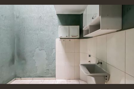 Casa de condomínio à venda com 57m², 2 quartos e 1 vagaÁrea de Serviço