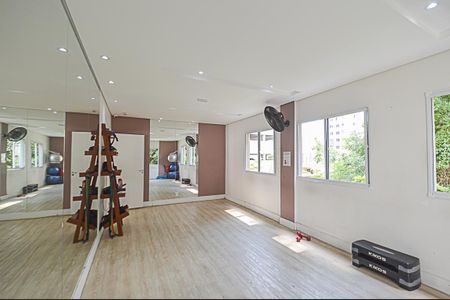 Apartamento para alugar com 39m², 2 quartos e 1 vaga Apartamento para alugar com 39m², 2 quartos e 1 vagaÁrea comum - Academia