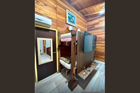 Quarto de casa para alugar com 2 quartos, 400m² em Campeche Leste, Florianópolis