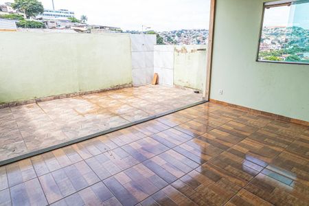 Casa para alugar com 160m², 3 quartos e 2 vagasArea cobertura