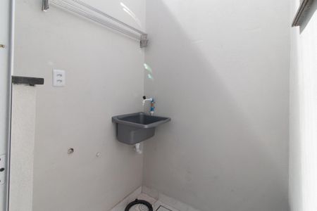 Casa de condomínio para alugar com 28m², 1 quarto e sem vaga Casa de condomínio para alugar com 28m², 1 quarto e sem vagaCozinha e Área de Serviço