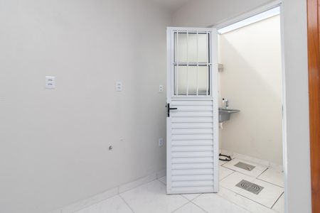 Casa de condomínio para alugar com 28m², 1 quarto e sem vaga Casa de condomínio para alugar com 28m², 1 quarto e sem vagaCozinha e Área de Serviço