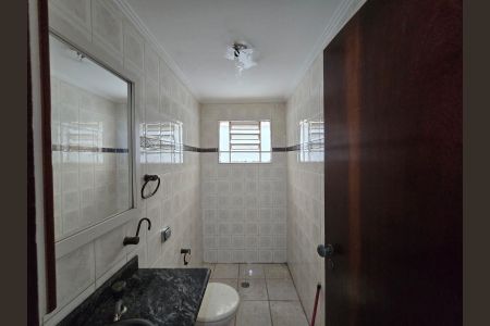 Casa para alugar com 125m², 3 quartos e sem vaga Casa para alugar com 125m², 3 quartos e sem vagaBanheiro Social 01