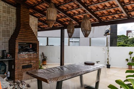 Apartamento à venda com 156m², 3 quartos e 3 vagas Apartamento à venda com 156m², 3 quartos e 3 vagasCobertura