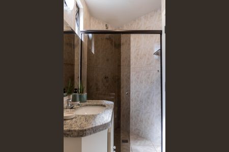 Apartamento à venda com 156m², 3 quartos e 3 vagas Apartamento à venda com 156m², 3 quartos e 3 vagasBanheiro Social