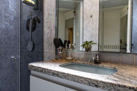 Apartamento à venda com 156m², 3 quartos e 3 vagas Apartamento à venda com 156m², 3 quartos e 3 vagasBanheiro da Suíte