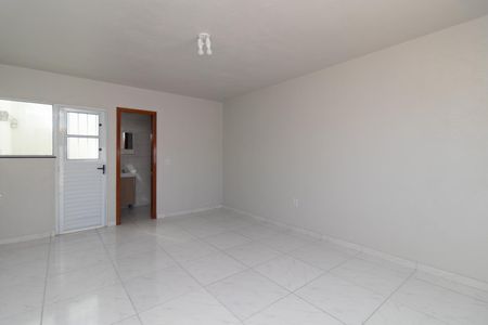Sala/Quarto de casa para alugar com 1 quarto, 28m² em Chapéu do Sol, Porto Alegre
