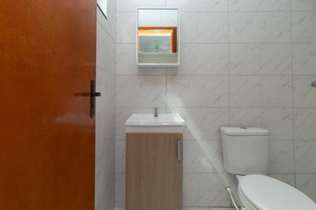 Banheiro de casa para alugar com 1 quarto, 28m² em Chapéu do Sol, Porto Alegre