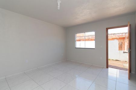 Sala/Quarto de casa para alugar com 1 quarto, 28m² em Chapéu do Sol, Porto Alegre