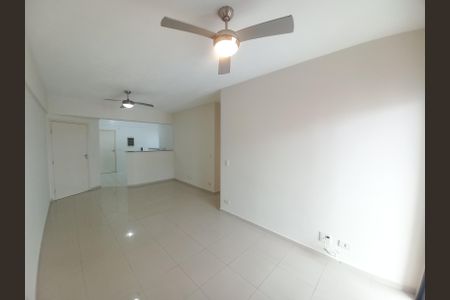 Sala de apartamento para alugar com 3 quartos, 90m² em Itararé, São Vicente