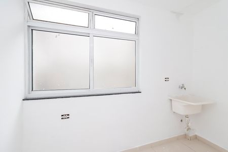 Casa para alugar com 60m², 1 quarto e 1 vagaÁrea de Serviço