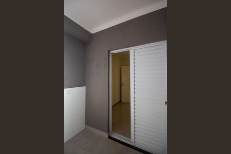 Varanda do Quarto de casa para alugar com 1 quarto, 80m² em Jardim Mangalot, São Paulo