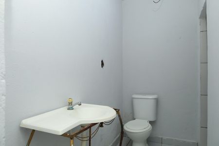 Casa à venda com 250m², 2 quartos e sem vagaBanheiro