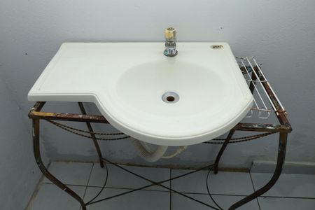 Casa à venda com 250m², 2 quartos e sem vagaBanheiro