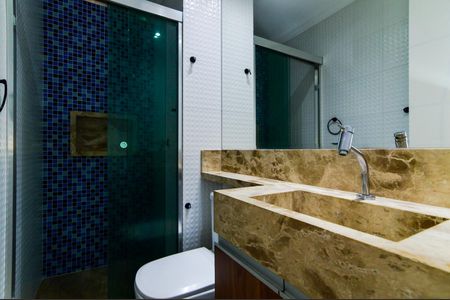 Apartamento à venda com 58m², 2 quartos e 1 vagaBanheiro Social