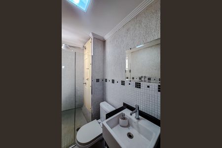 Apartamento para alugar com 55m², 2 quartos e 1 vaga Apartamento para alugar com 55m², 2 quartos e 1 vagaBanheiro